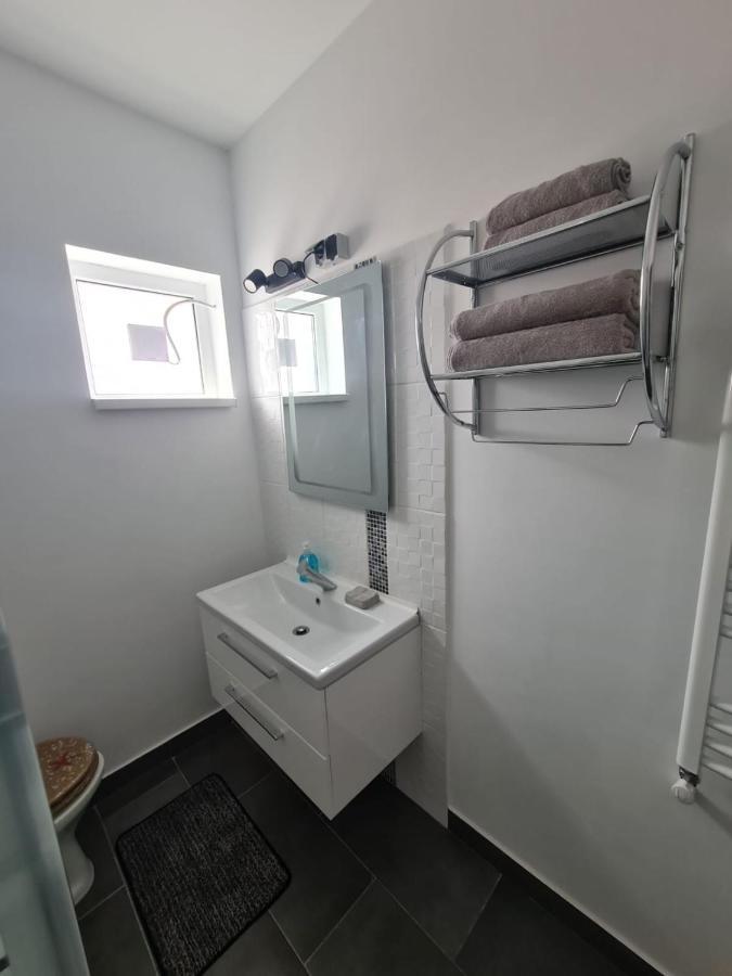 Amira Apartament 康斯坦察 外观 照片