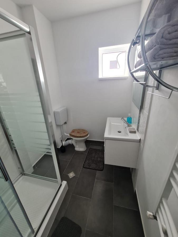 Amira Apartament 康斯坦察 外观 照片