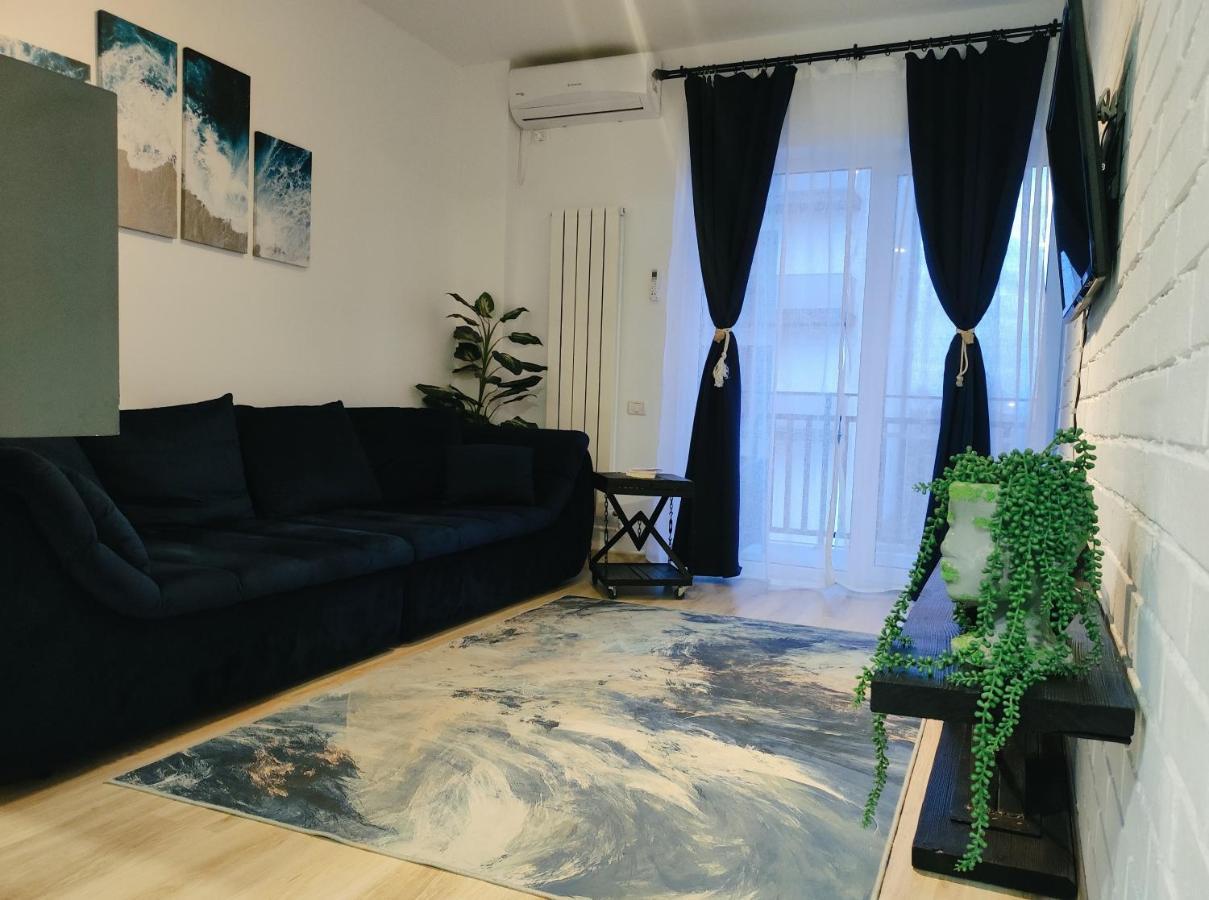 Amira Apartament 康斯坦察 外观 照片